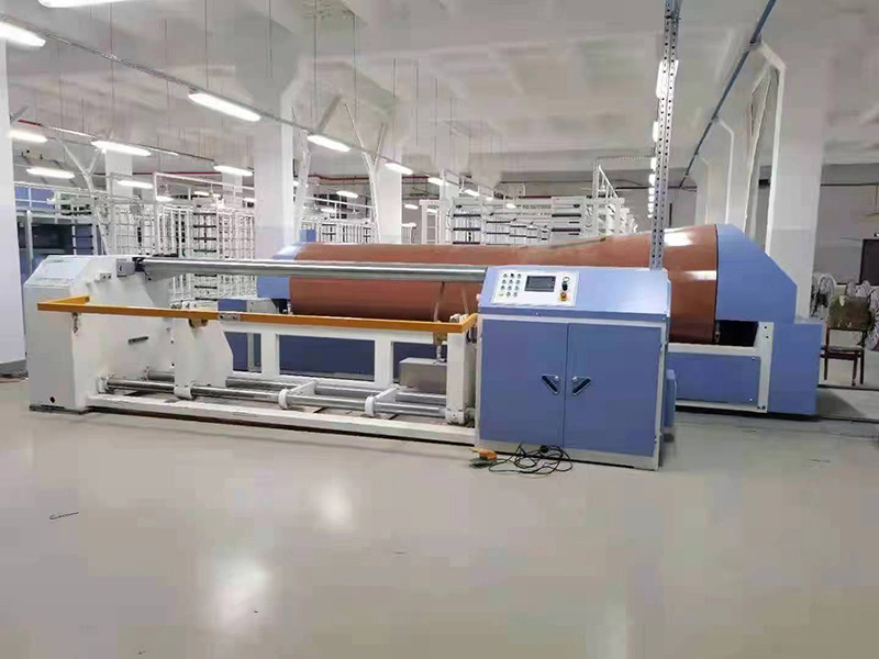 Sectional warping machine for cotton yarn and polyester yarn